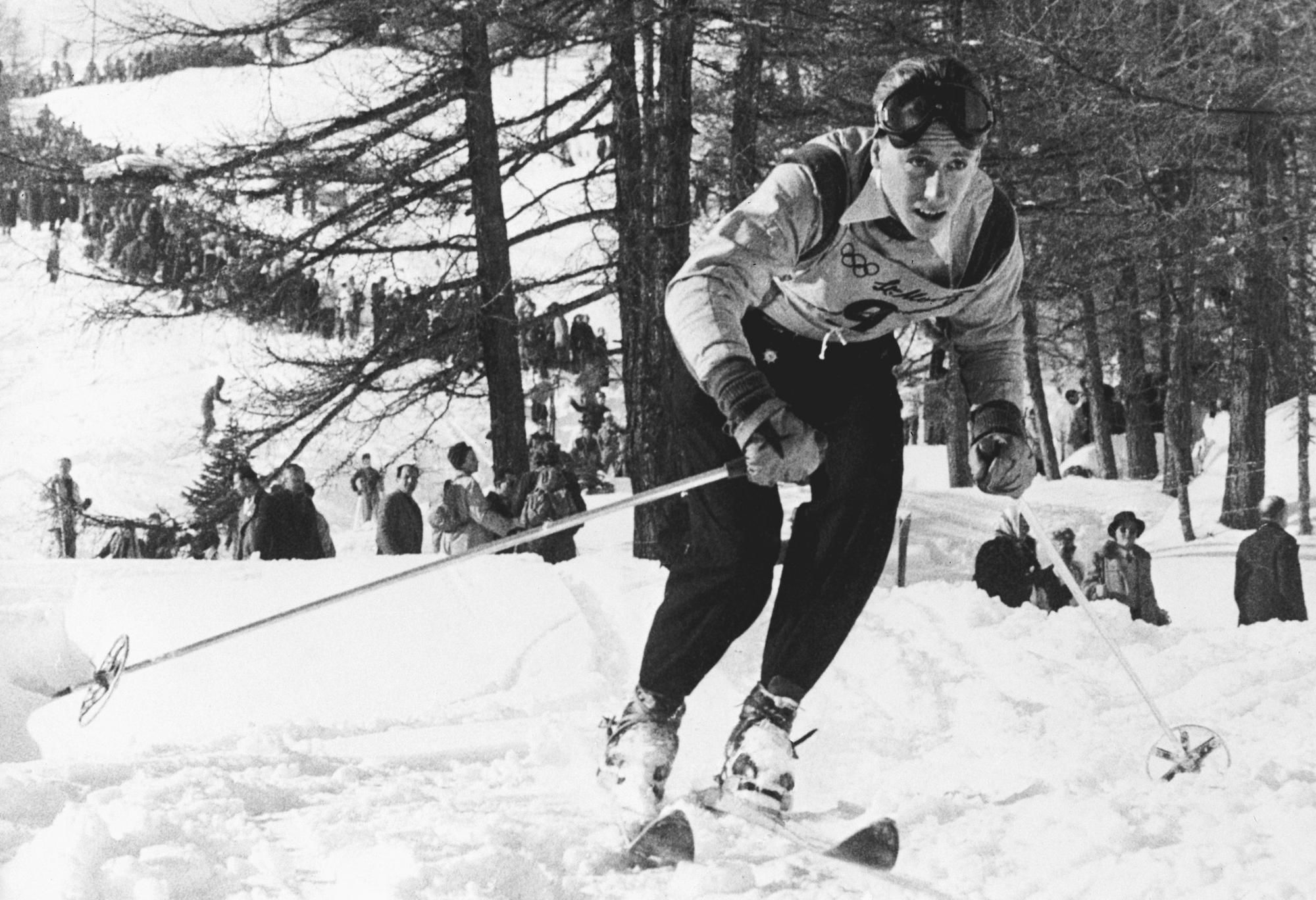 Francúzsky lyžiar Henri Oreiller v St. Moritzi 1948