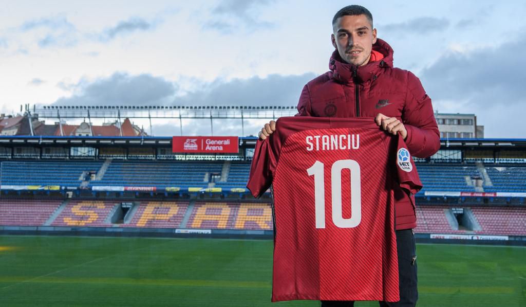 Rumun Nicolae Stanciu prestúpil do Sparty Praha z Anderlechtu Brusel.