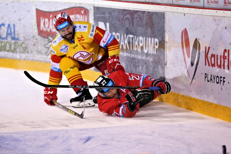 Slovenský hokejový obranca Peter Frühauf.