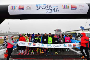 Švajda a Čibová víťazmi behu na 12 km na treťom podujatí ČSOB Zimná séria 2018