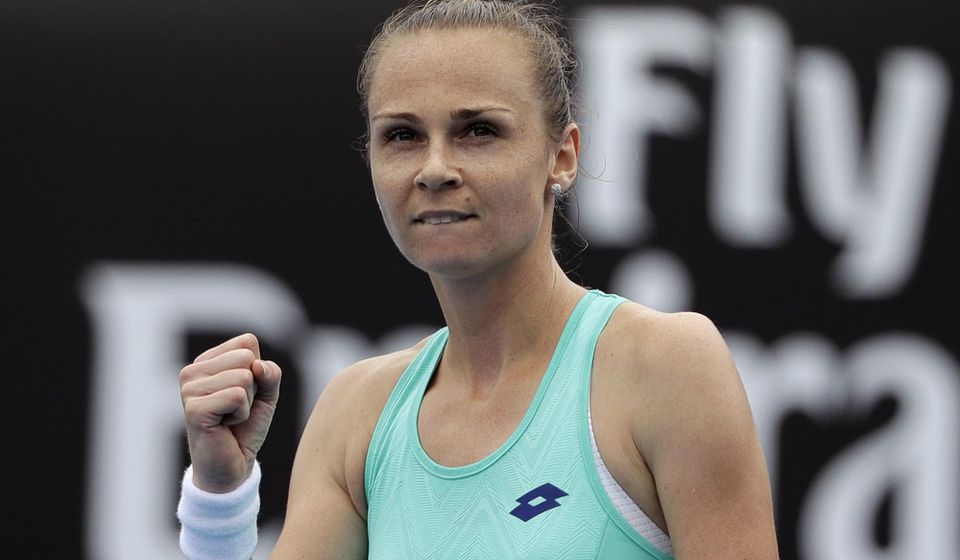 Slovenská tenistka Magdaléna Rybáriková sa teší z výhry.