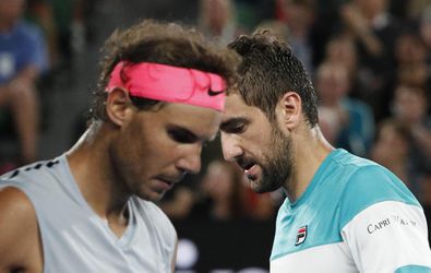 Australian Open: Nadala skolilo zranenie, po veľkej bitke do semifinále Čilič