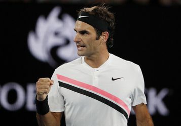 ATP Rotterdam: Federer zvládol začiatok, je dva triumfy od postu jednotky