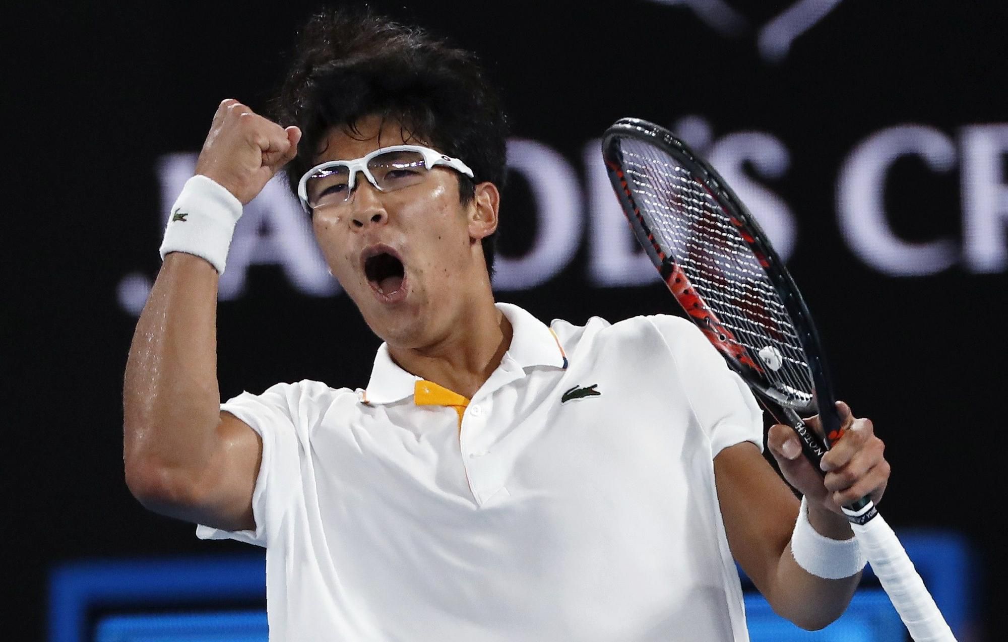 Kórejský tenista Hyen Chung senzačne vyradil Novaka Djokoviča