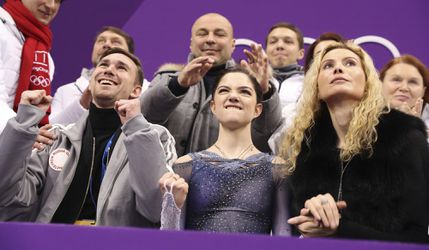 Medvedevová prekonala vlastné svetové maximum v krátkom programe tímovej súťaže