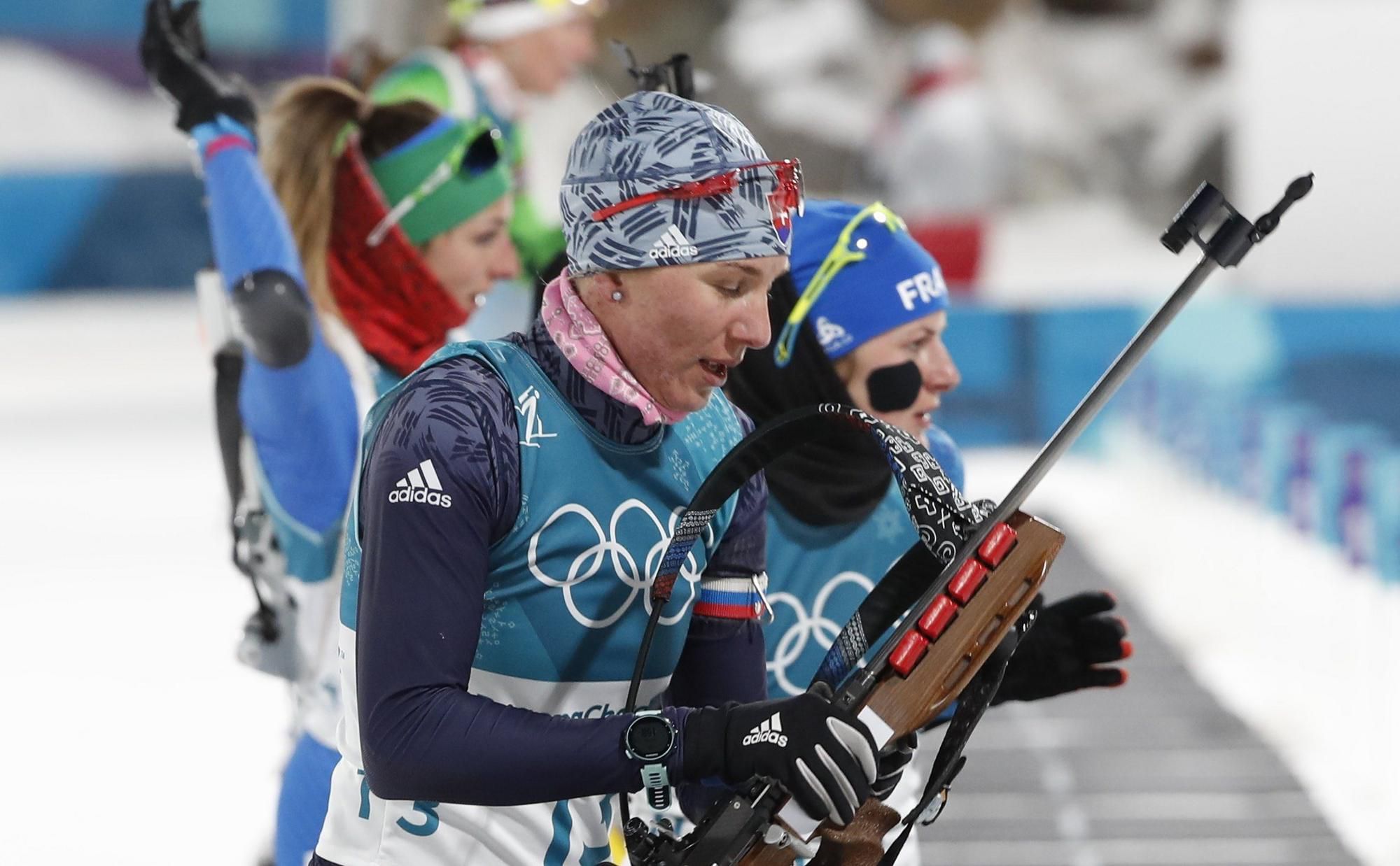 Anastasia Kuzminová na strelnici na ZOH 2018 v Pjongčangu