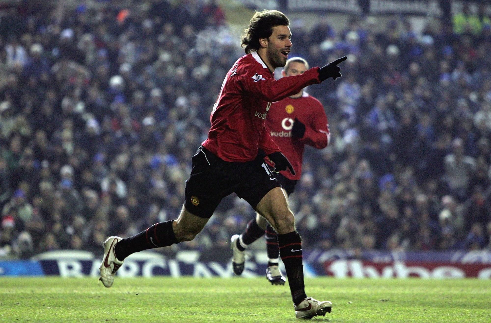 Ruud van Nistelrooy oslavuje gól v drese Manchestru United