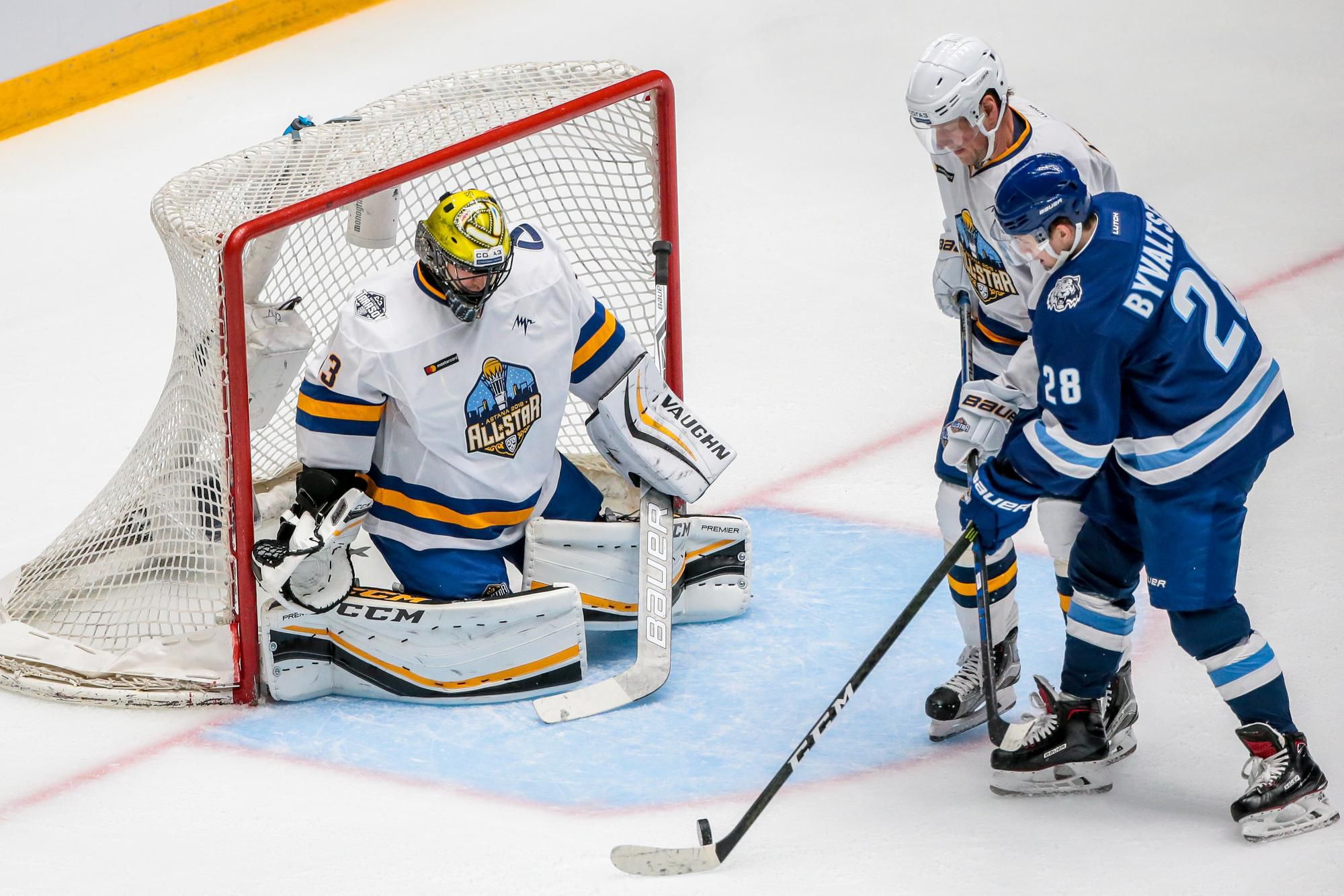 Július Hudáček v All Star zápase KHL