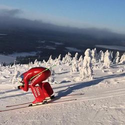 Rýchlostné lyžovanie: Bekeš stanovil nový slovenský rekord na viac ako 218 km/h