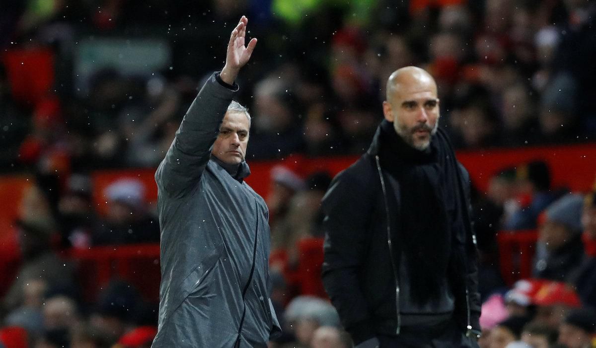 José Mourinho a Pep Guardiola.