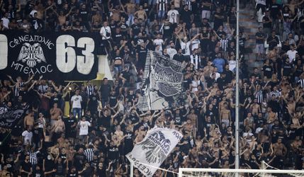 Fanúšikovia PAOK protestovali proti kontumácii zápasu s Olympiakosom