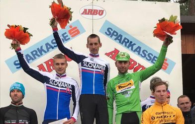 Cyklokros: Haring víťazne v Ternitzi, Slováci brali druhé aj tretie miesto