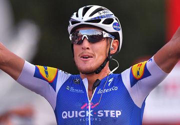 Záverečnú klasiku sezóny Paríž-Tours vyhral Trentin
