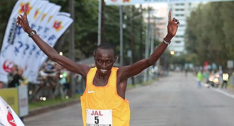 Maratón v Amsterdame s rekordným behom Keňana Cherona