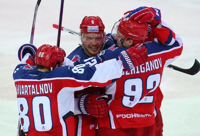 CSKA Moskva hraci radost sep16 cska-hockey.ru