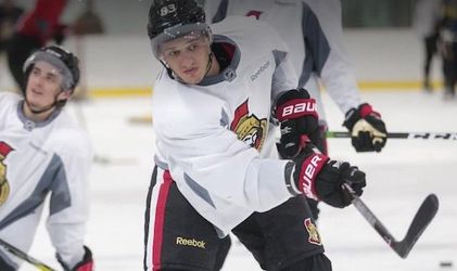 Stopka pre ďalšieho Slováka v kempe, Ottawa poslala Jaroša do AHL