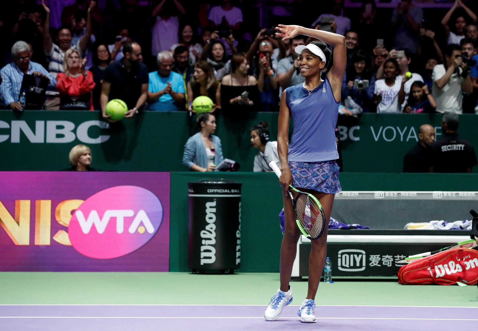 Venus Williasmsová sa teší z postupu do finále WTA Finals 2017.