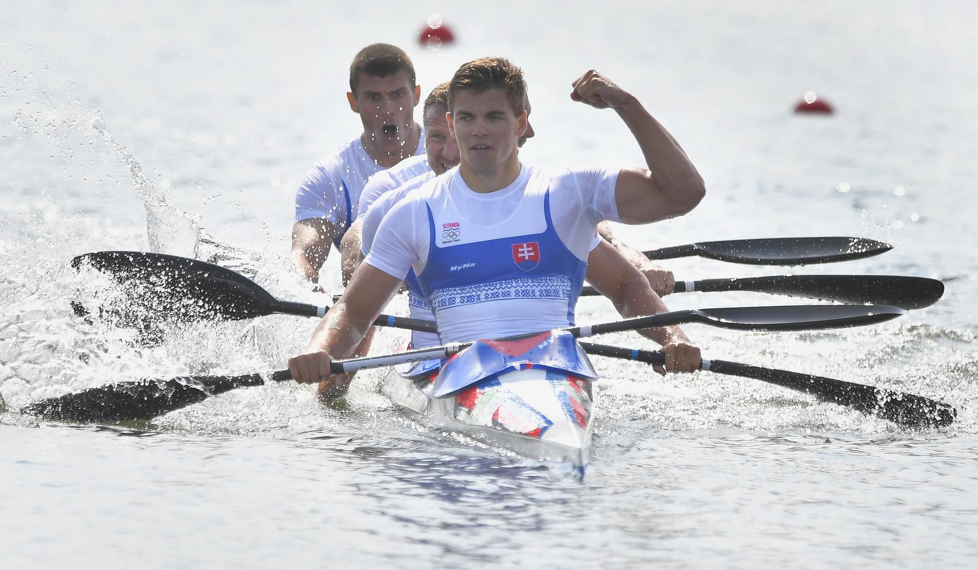 Slovenský štvorkajak v zložení Denis Myšák, Erik Vlček, Juraj Tarr a Tibor Linka