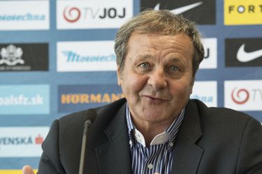 Tréner Ján Kozák nominoval na zápasy proti Škótsku a Malte