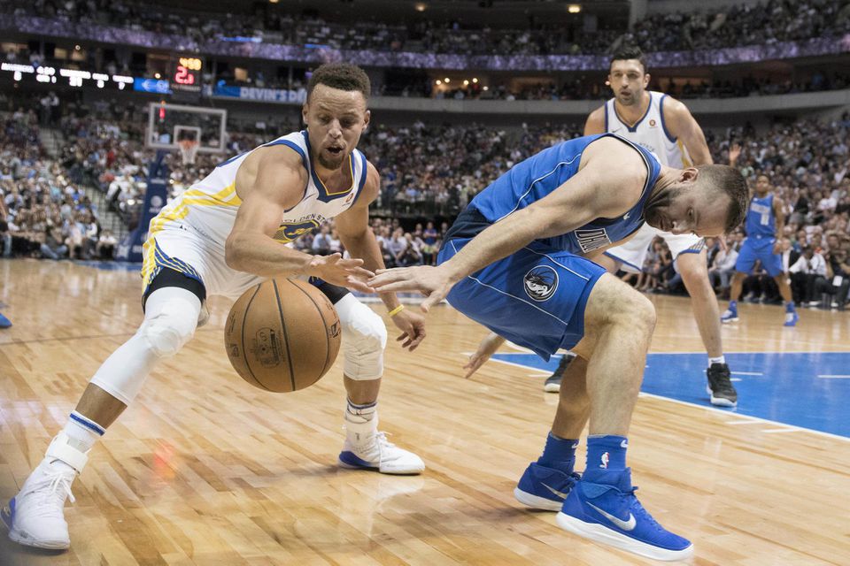 Dallas Mavericks - Golden State Warriors (Stephen Curry, J.J. Barea)