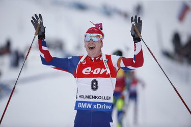 SP: Skvelý J. T. Bö vyhral stíhacie preteky v Hochfilzene