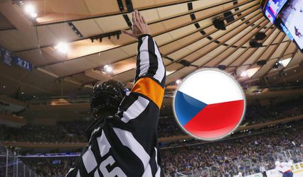 V zámorí sa schyľuje k senzácii. Prepíše český rozhodca históriu NHL?