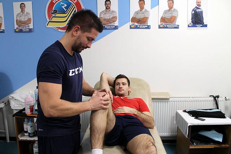 Rastislav Dej v službách českého mužstva HC Vítkovice začal s individuálnym tréningom po operácii kolena.
