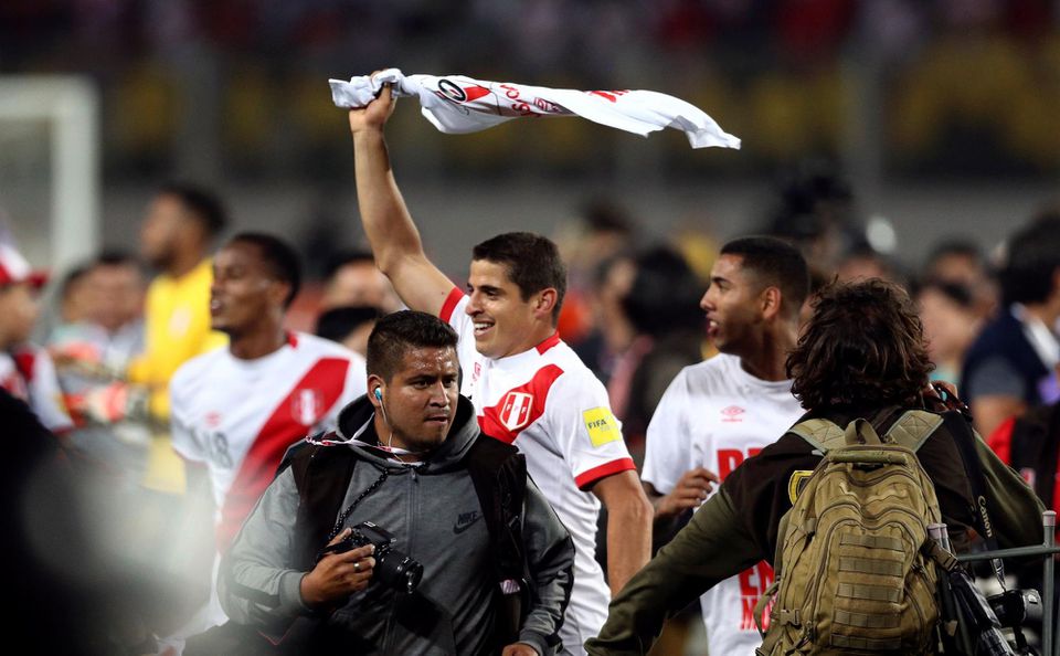 Futbalisti Peru oslavujú postup na MS 2018