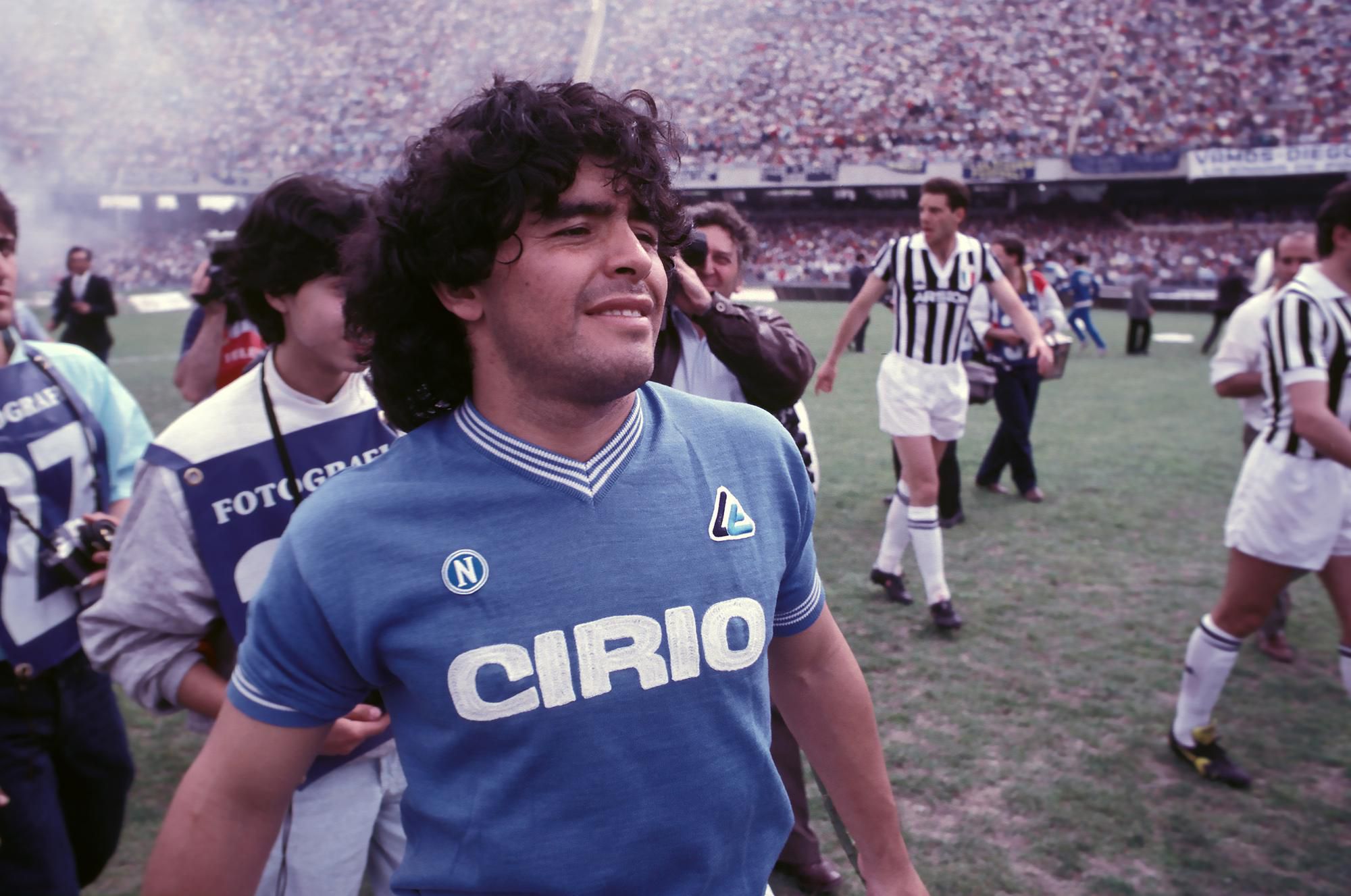 Diego Maradona v drese SSC Neapol