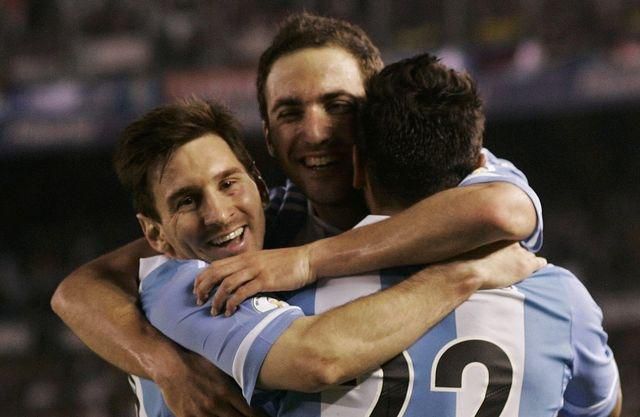 Messi higuain argentina reprezentacia reuters