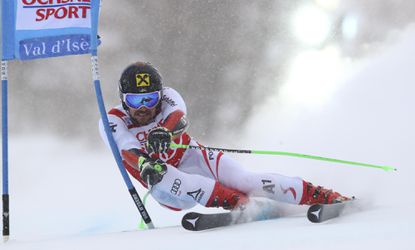 SP: Hirscher tesným lídrom po 1. kole obrovského slalomu Adam Žampa 19.