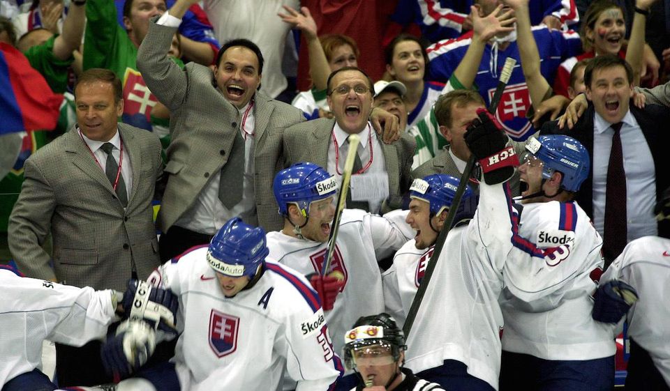 Slovensko vyhralo v roku 2002 historicky prvé zlato na MS v hokeji.
