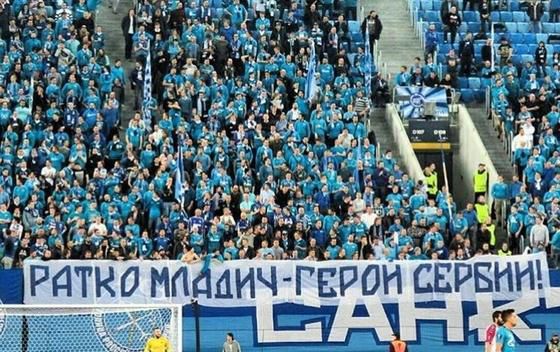 Fanúšikovia Zenit podporili Ratka Mladiča
