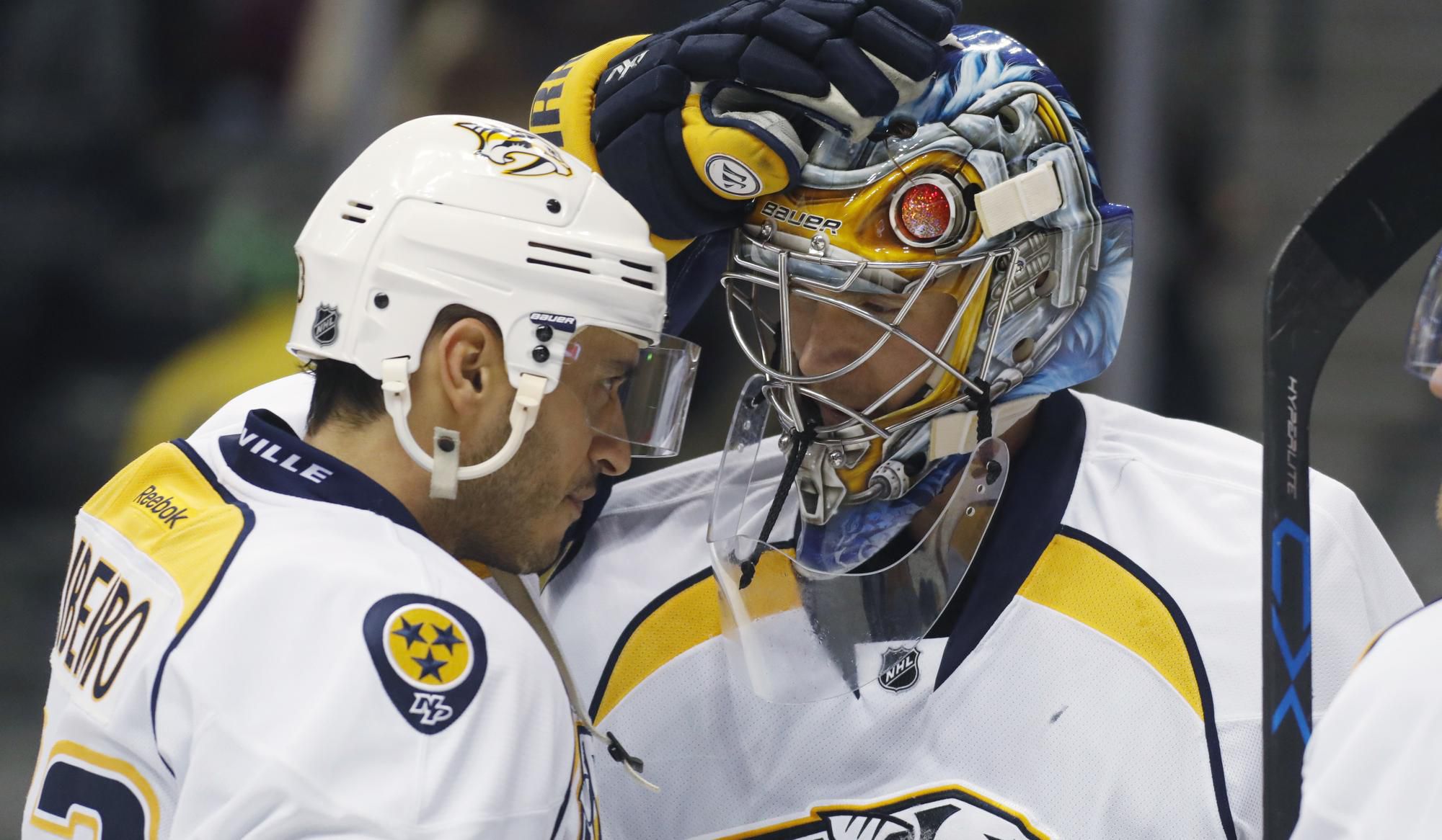 Mike Ribeiro a Pekka Rinne.