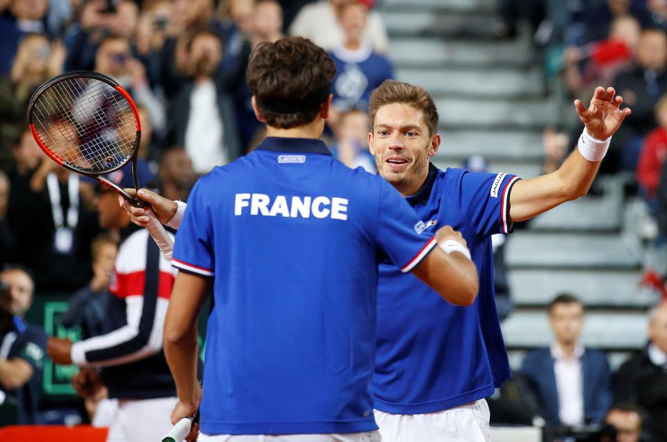 Francúzski tenisti počas semifinále Davis Cupu