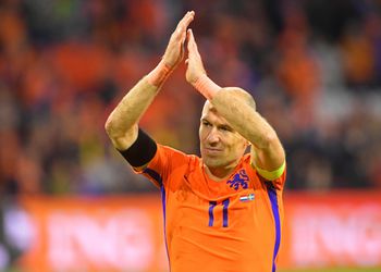 Arjen Robben po neúspešnej kvalifikácii ukončil reprezentačnú kariéru