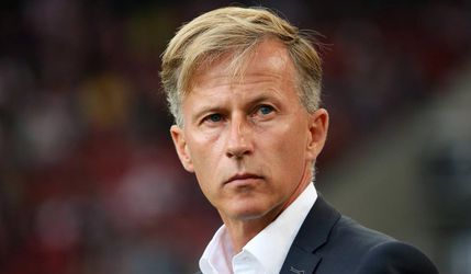 Wolfsburgu došla trpezlivosť, odvolal holandského trénera Jonkera