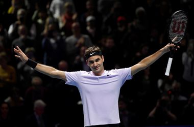 ATP Finals: Už istý víťaz skupiny Federer zdolal aj Čiliča