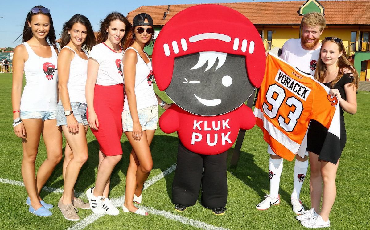 Hokejky pro Kluka Puka 2017