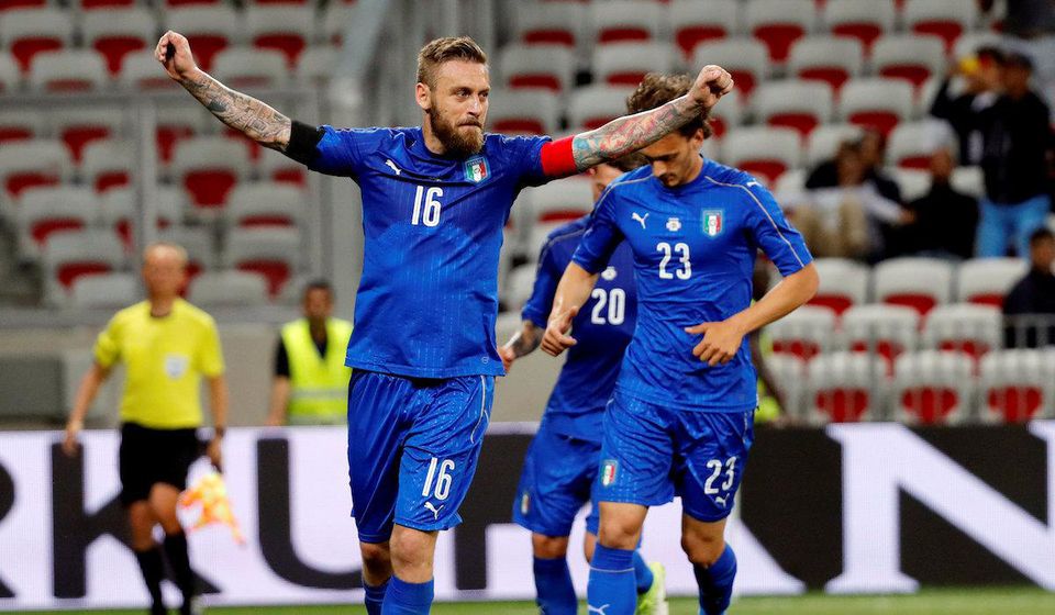 Daniele De Rossi uzavrel skóre v zápase Talianska proti Uruguaju