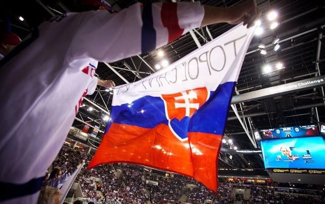 Vlajka pripravny zapas Slovensko hokej repre