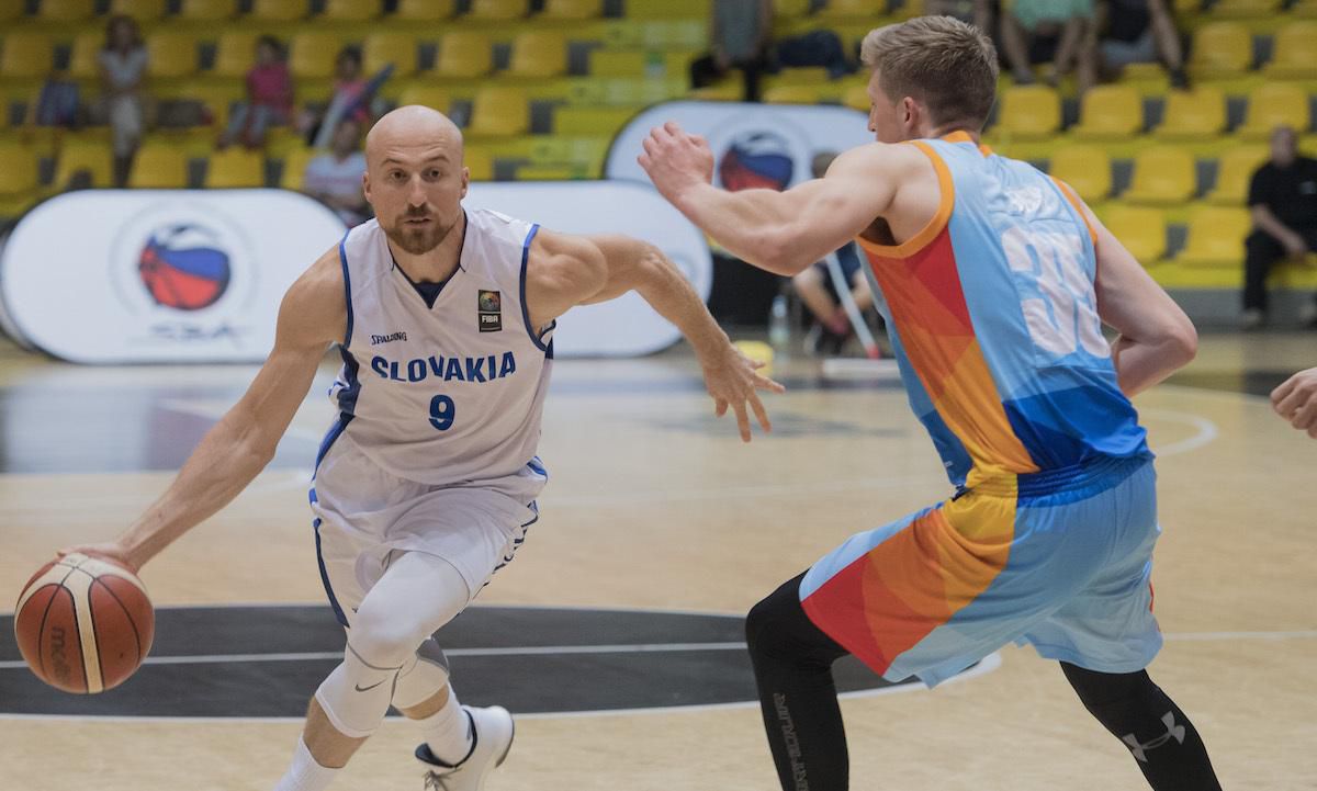 Basketbalisti Slvoenska nestrácajú nádej na postup.