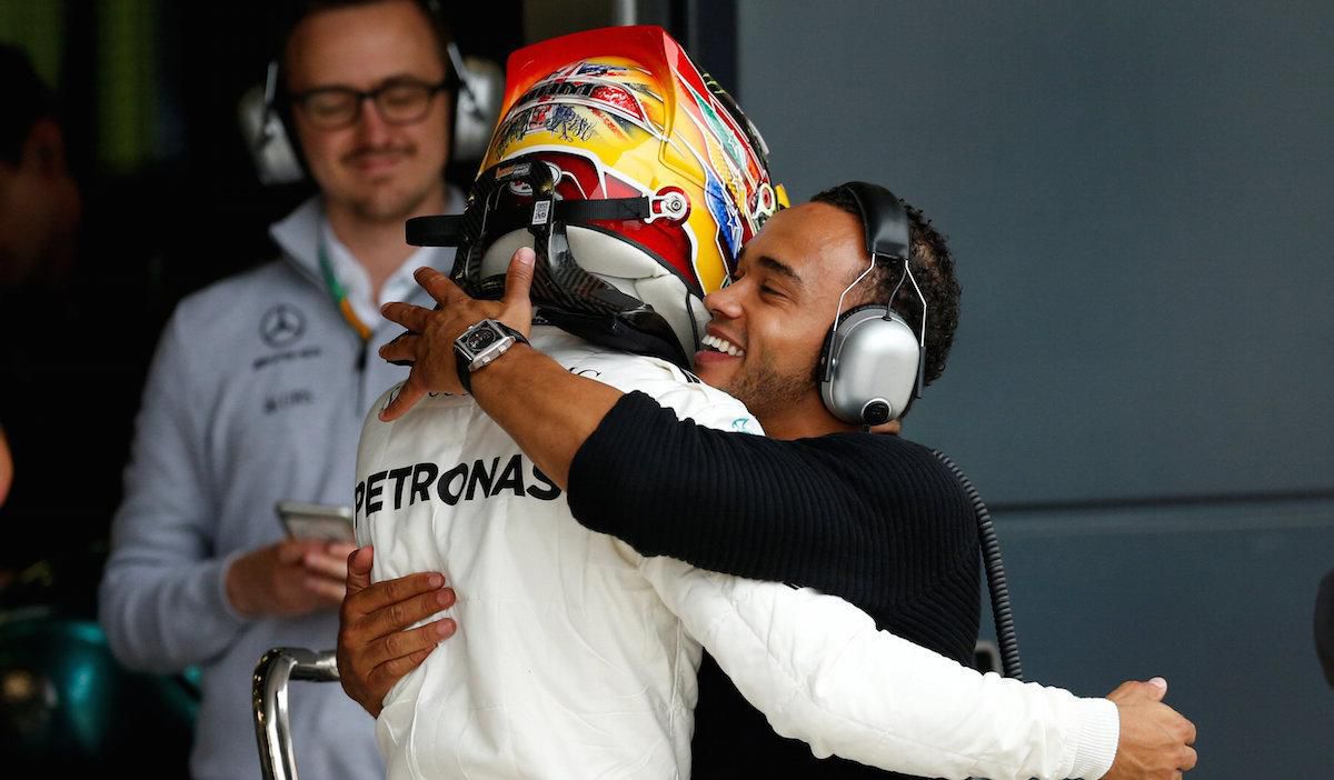 Lewis Hamilton po kvalifikácii na Silverstone.