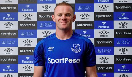 Video: Rooney sa oficiálne vracia domov, Evertonu sa upísal na dva roky