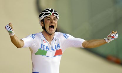 Talian Elia Viviani opúšťa Sky, dohodol sa s Quick-Stepom