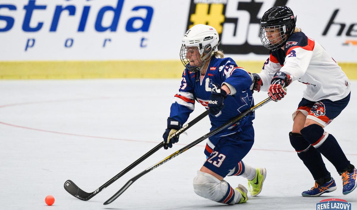 Hokejbalistky Slovenska v zápase s Veľkou Britániou.