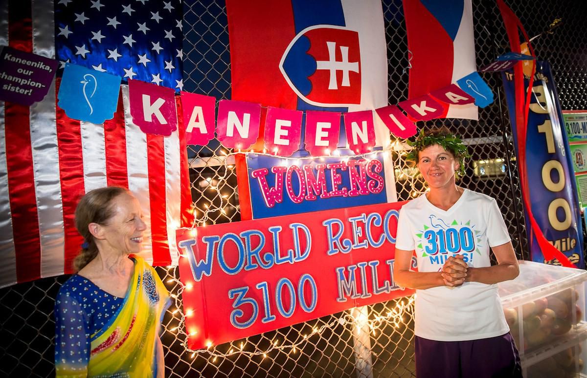 Kaneenika Janáková, ženská svetová rekordérka v behu na 3100 míľ