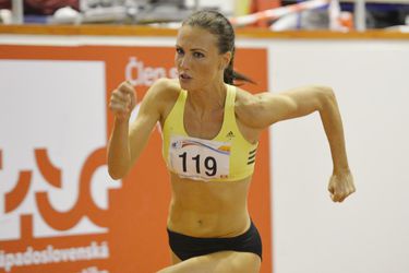 Skvelá Iveta Putálová v Turnove víťazne v behu na 400 metrov