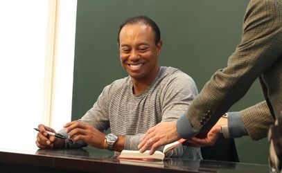 Golf: Tiger Woods pristúpil ku kroku, že absolvuje špeciálny program