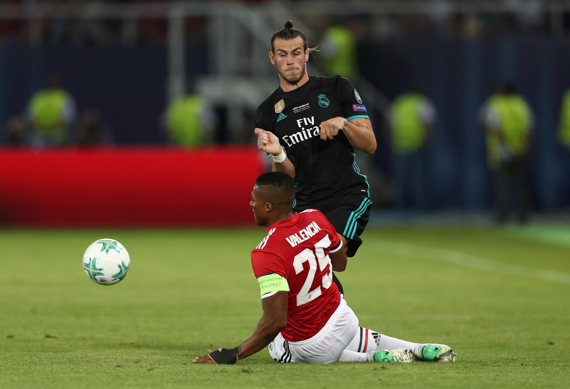 Real Madrid - Manchester United (Antonio Valencia, Gareth Bale)